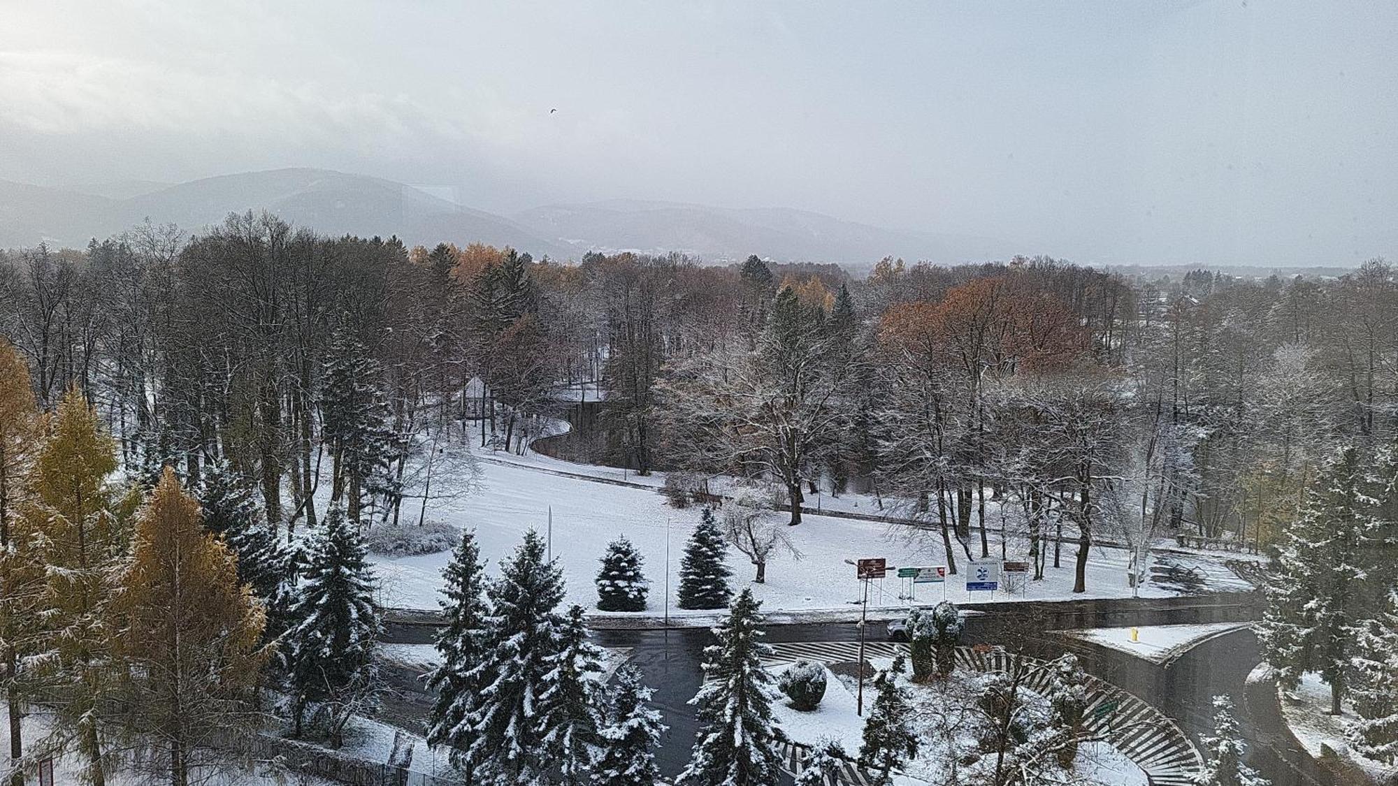 Elizjum Apartament Nad Termami Cieplice Jelenia Góra Exterior foto